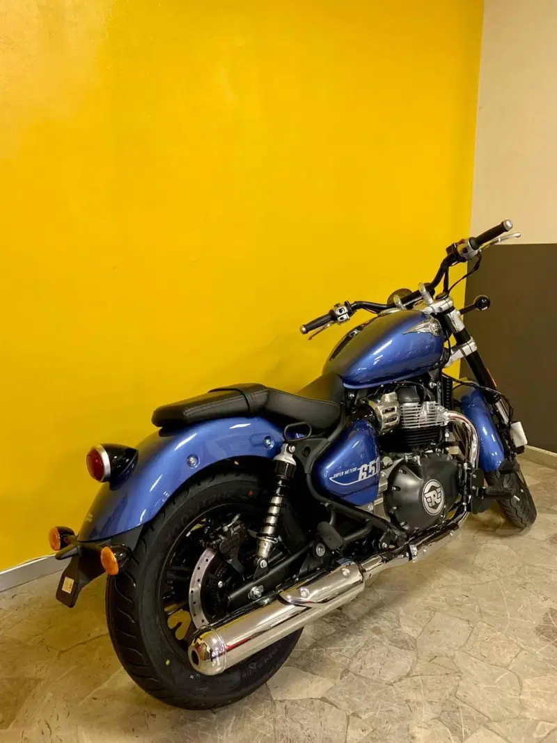 Royal Enfield Super Meteor 650 (2023 - 26) (3)