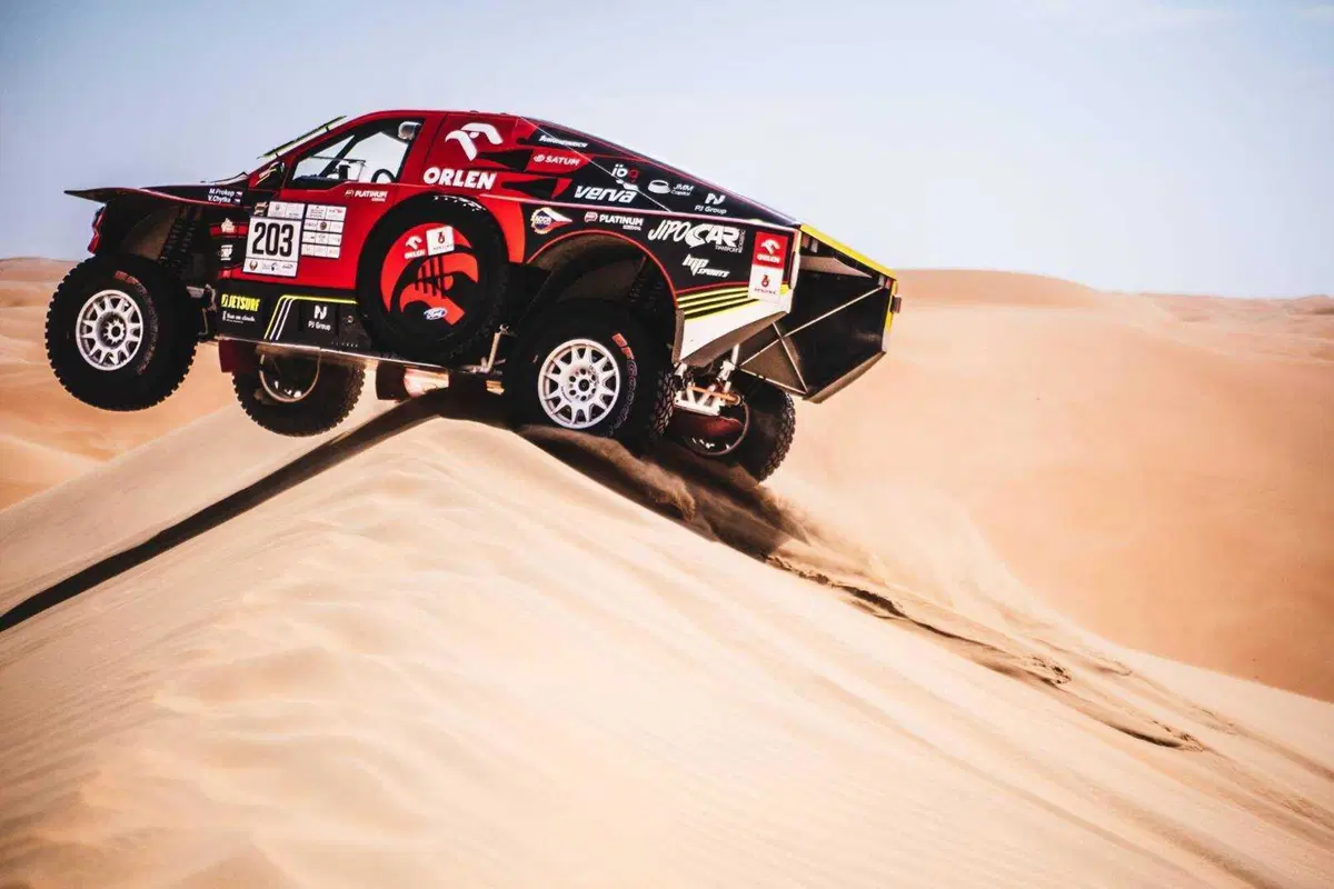 L’Abu Dhabi Desert Challenge 2023 è di Van Beveren, Honda, e Al Rajhi, Toyota (13)