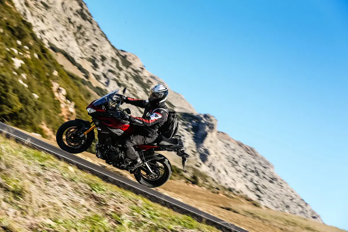 Yamaha MT-09 Tracer (23)