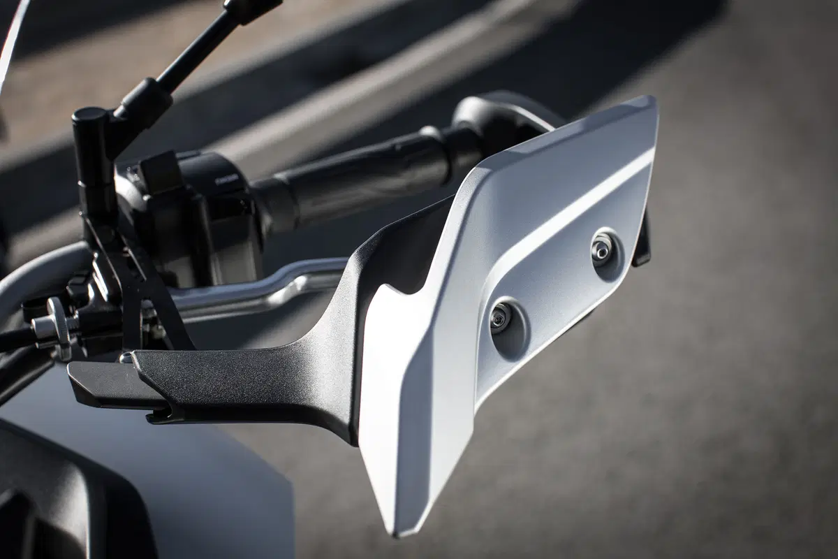 Yamaha MT-09 Tracer (32)