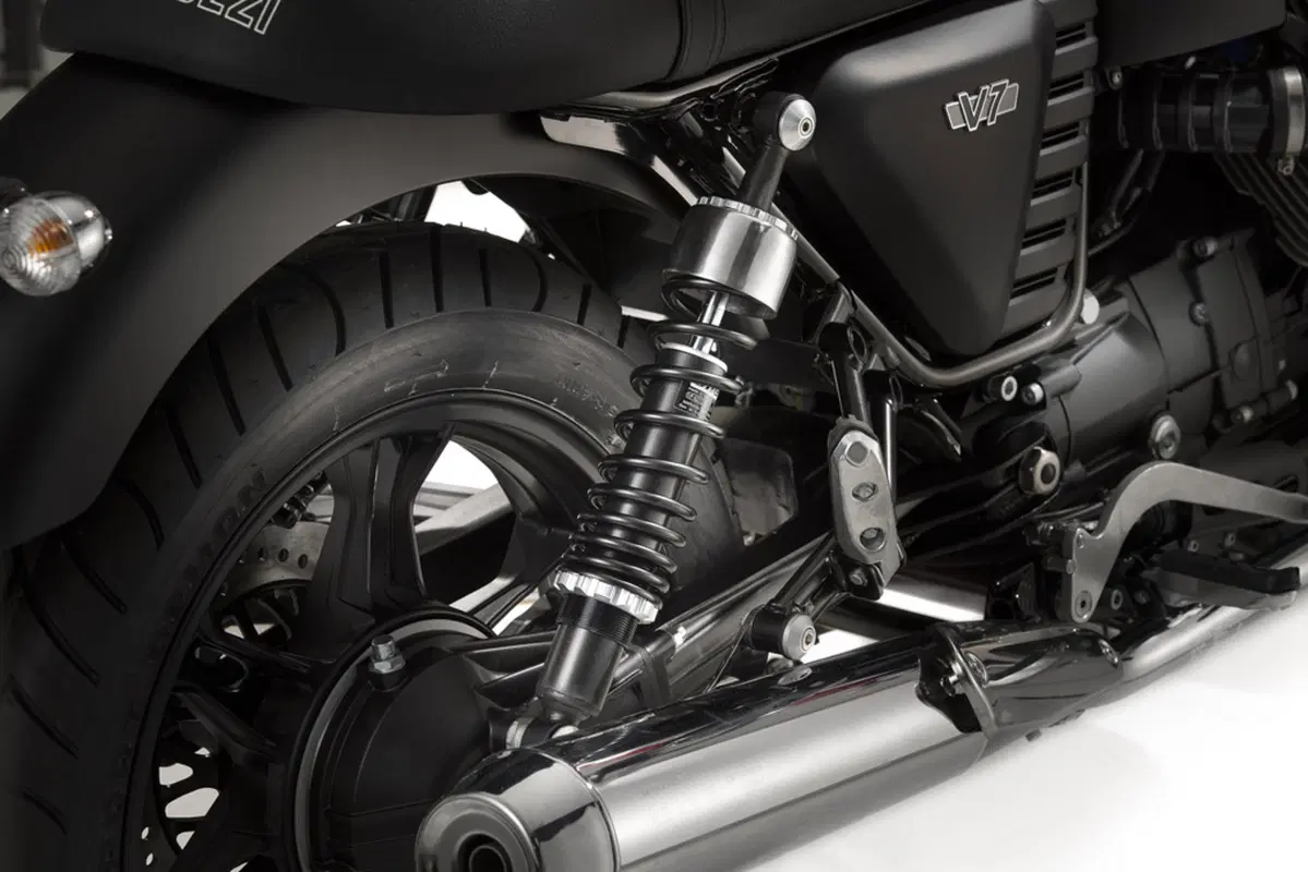 Moto Guzzi V7 V7 Racer (2012 - 14) (8)