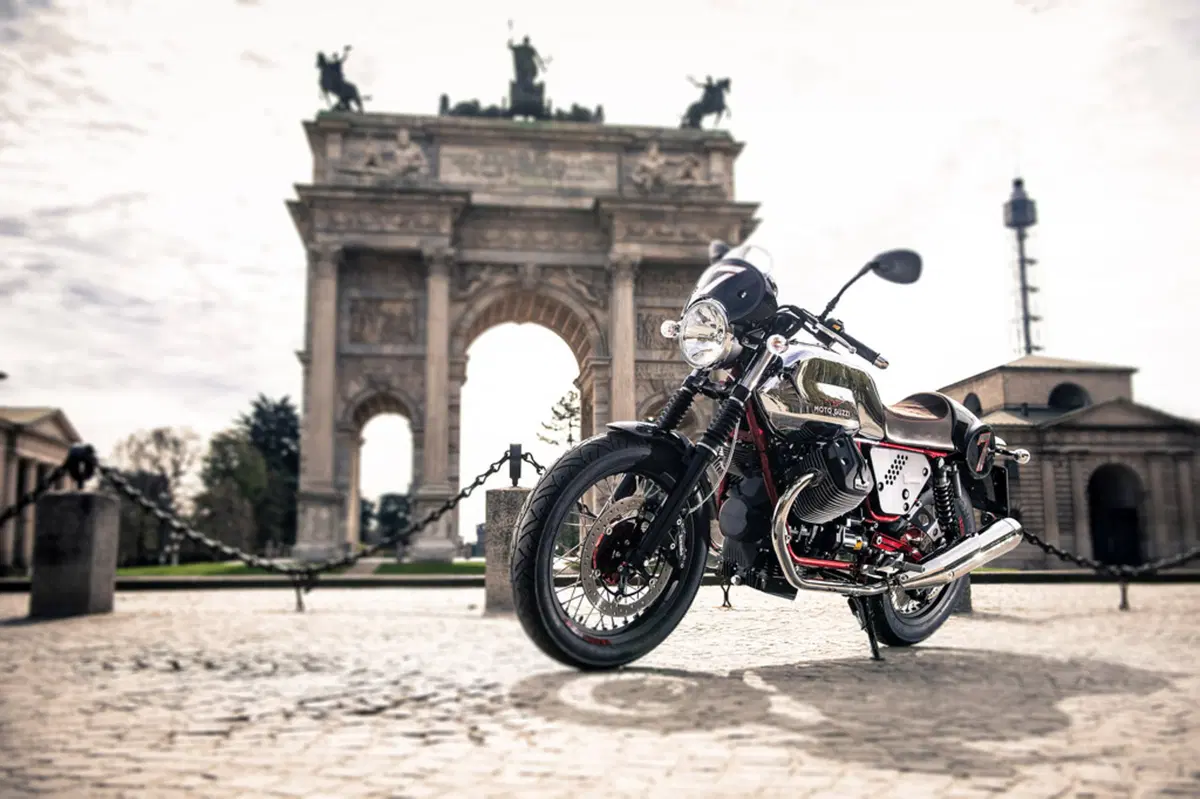 Moto Guzzi V7 V7 Racer (2012 - 14) (9)