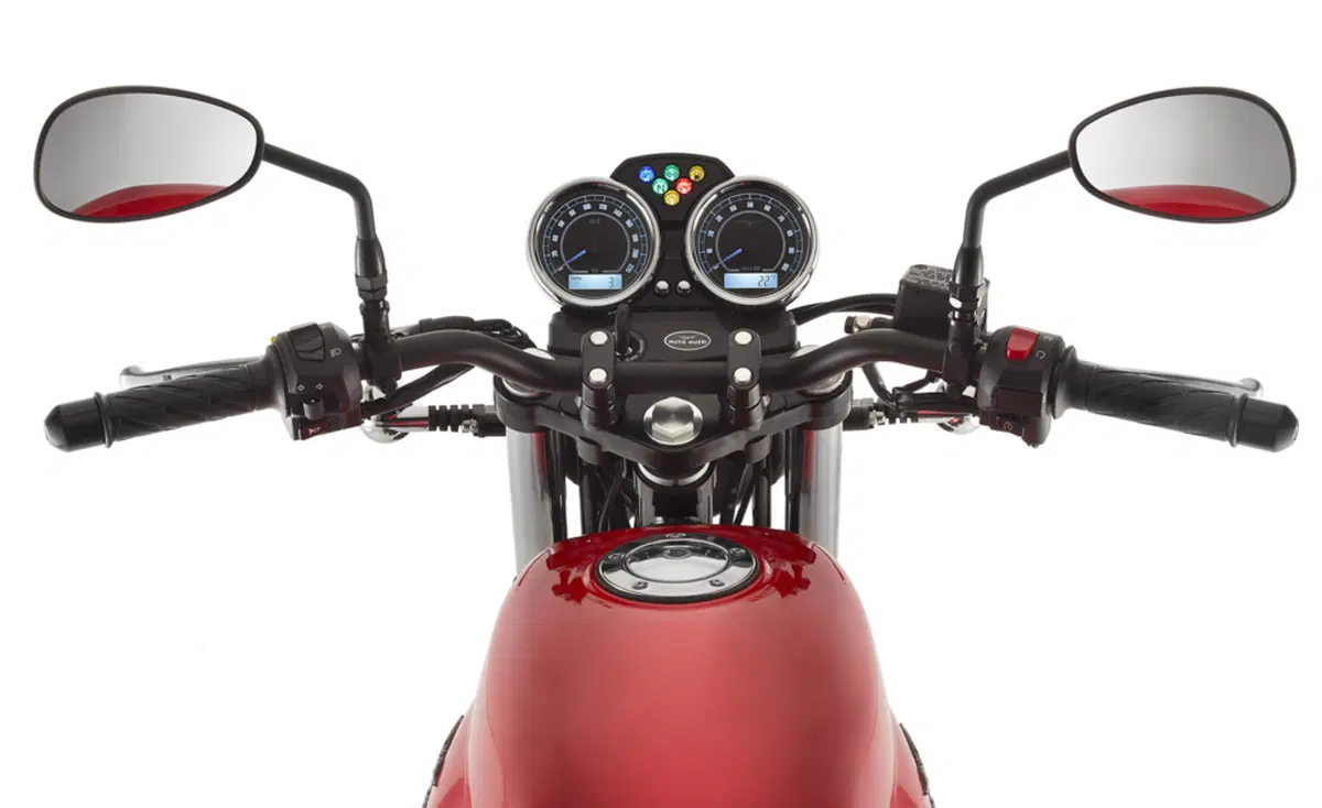 Moto Guzzi V7 V7 Stone (2012 - 15) (2)