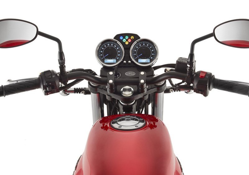 Moto Guzzi V7 V7 Stone (2012 - 15) (2)