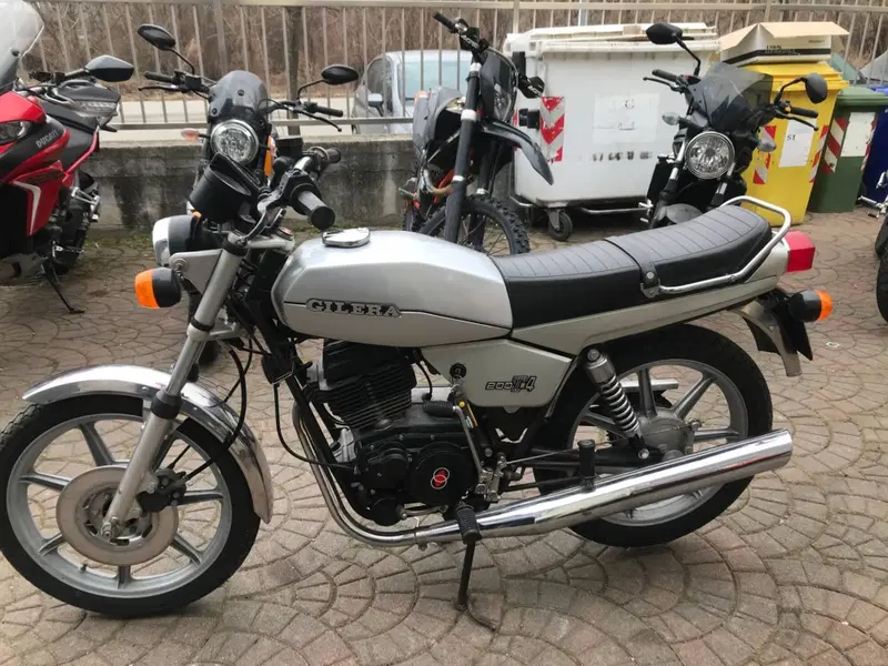 Gilera 200 t 4 
