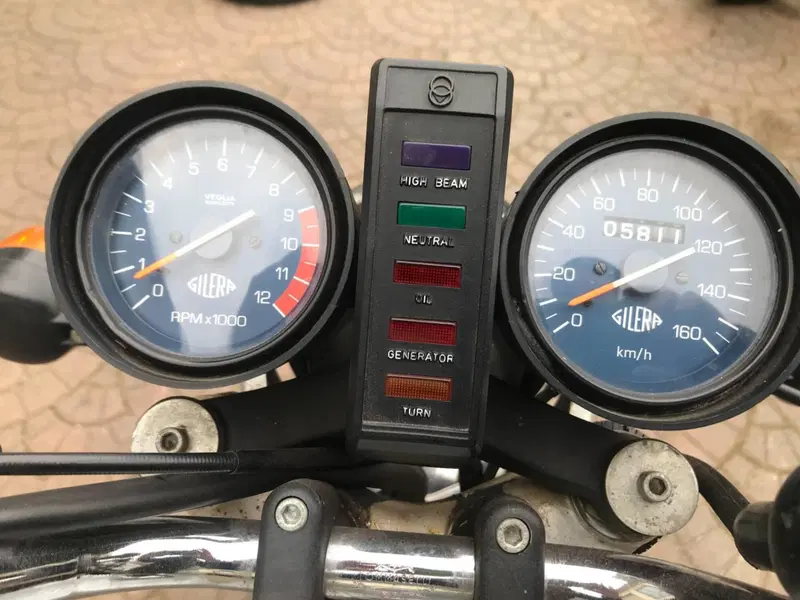 Gilera 200 t 4  (4)