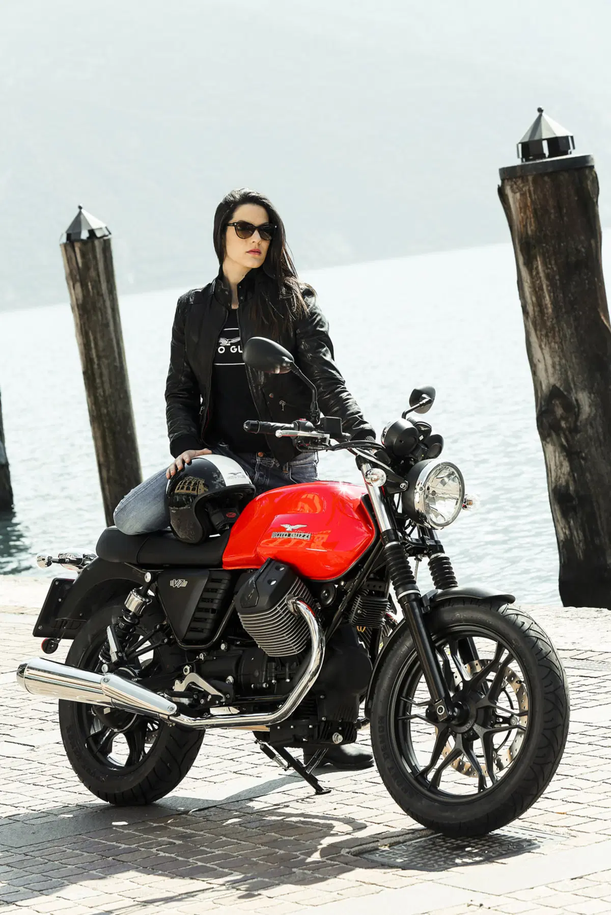 Moto Guzzi V7 V7 Stone (2012 - 15) (9)