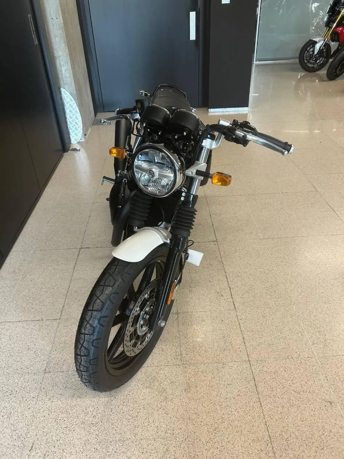 Royal Enfield Continental GT 650 (2021 - 26) (3)