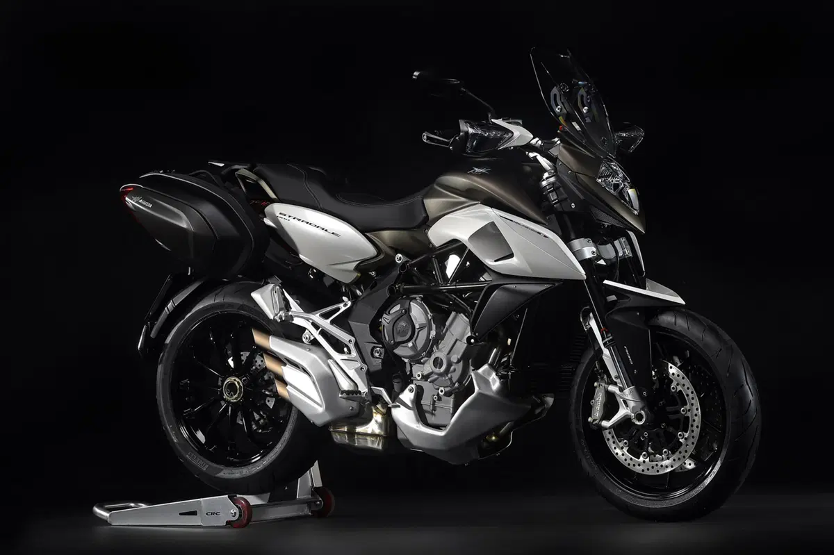 MV Agusta Stradale 800 Stradale 800 EAS ABS (2015 - 17) (5)