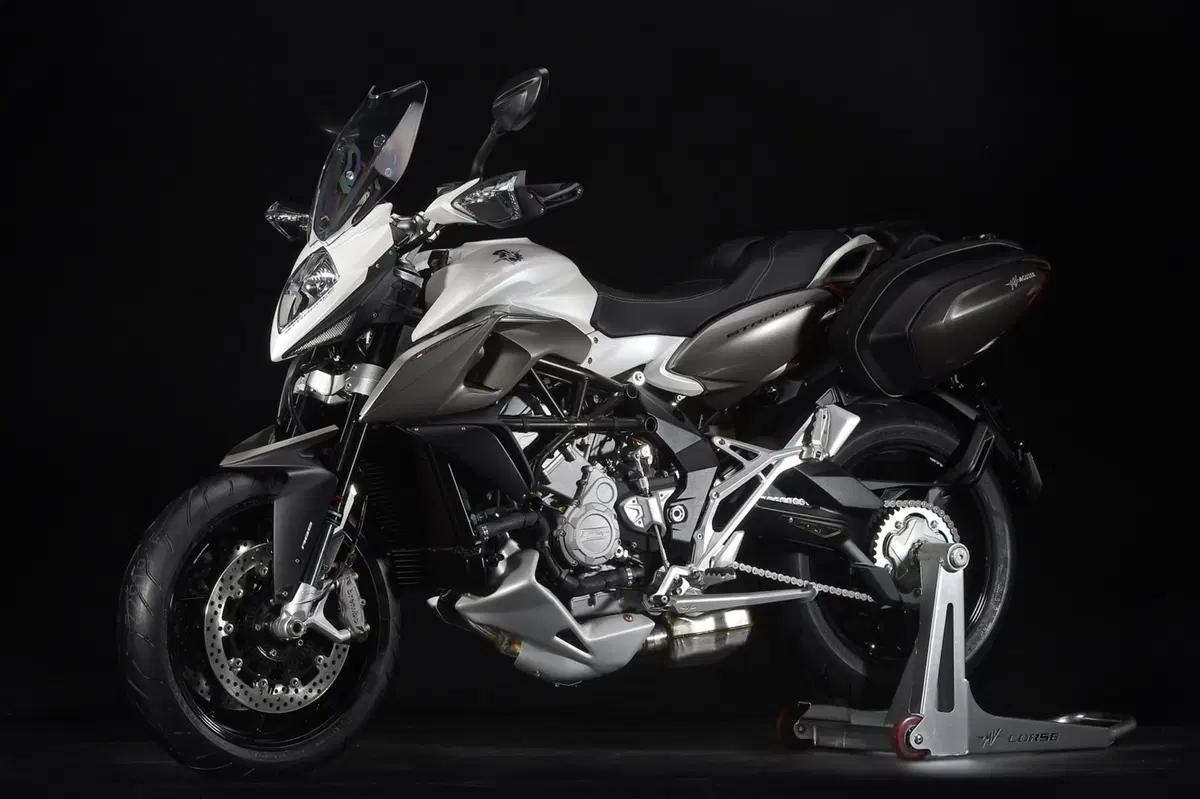 MV Agusta Stradale 800 Stradale 800 EAS ABS (2015 - 17) (22)