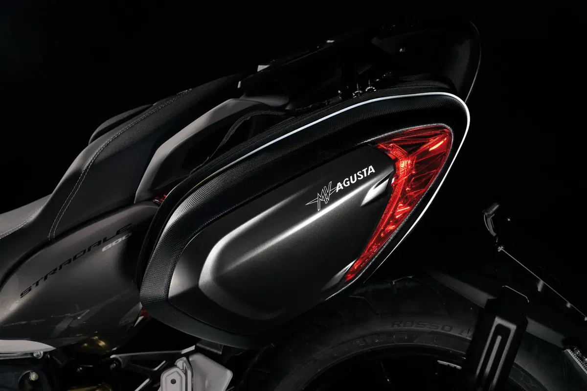 MV Agusta Stradale 800 Stradale 800 EAS ABS (2015 - 17) (29)