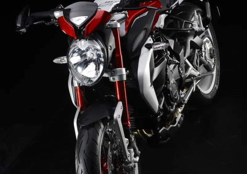 MV Agusta Dragster 800 Dragster 800 RR (2015 - 17) (9)