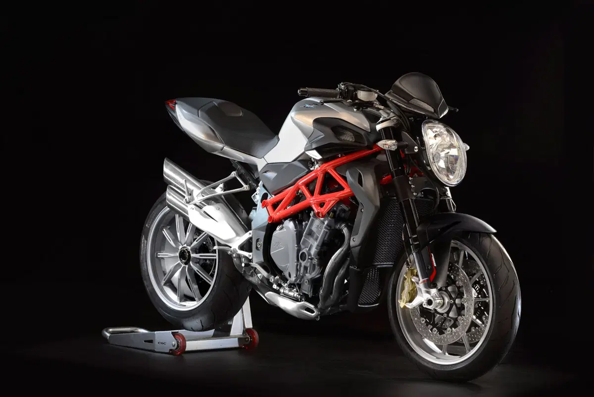 MV Agusta Brutale 1090 Brutale 1090 (2012 - 15) (17)