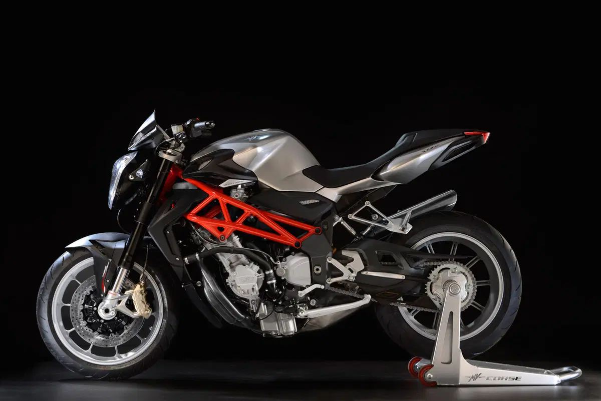 MV Agusta Brutale 1090 Brutale 1090 (2012 - 15) (18)