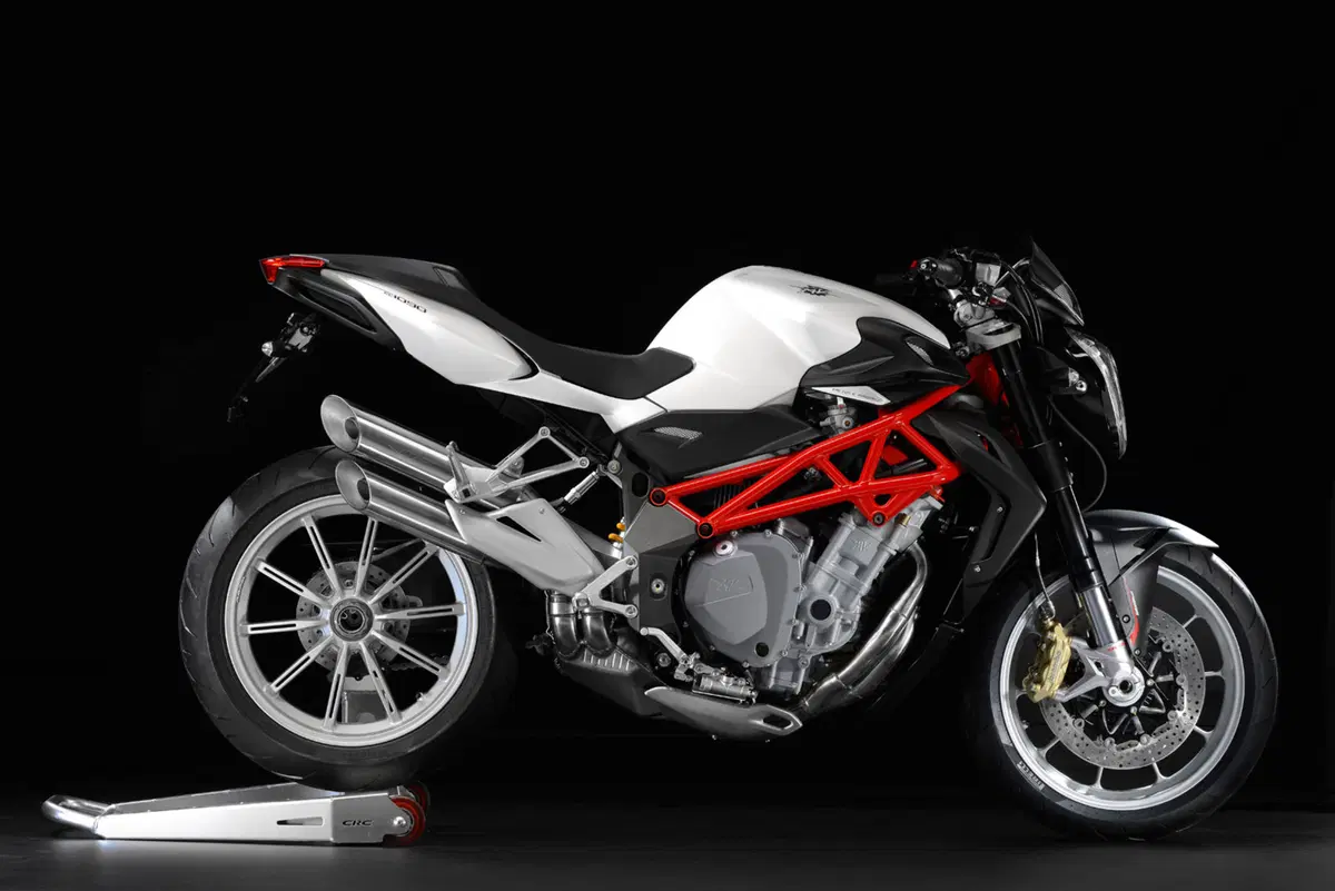 MV Agusta Brutale 1090 Brutale 1090 (2012 - 15) (20)