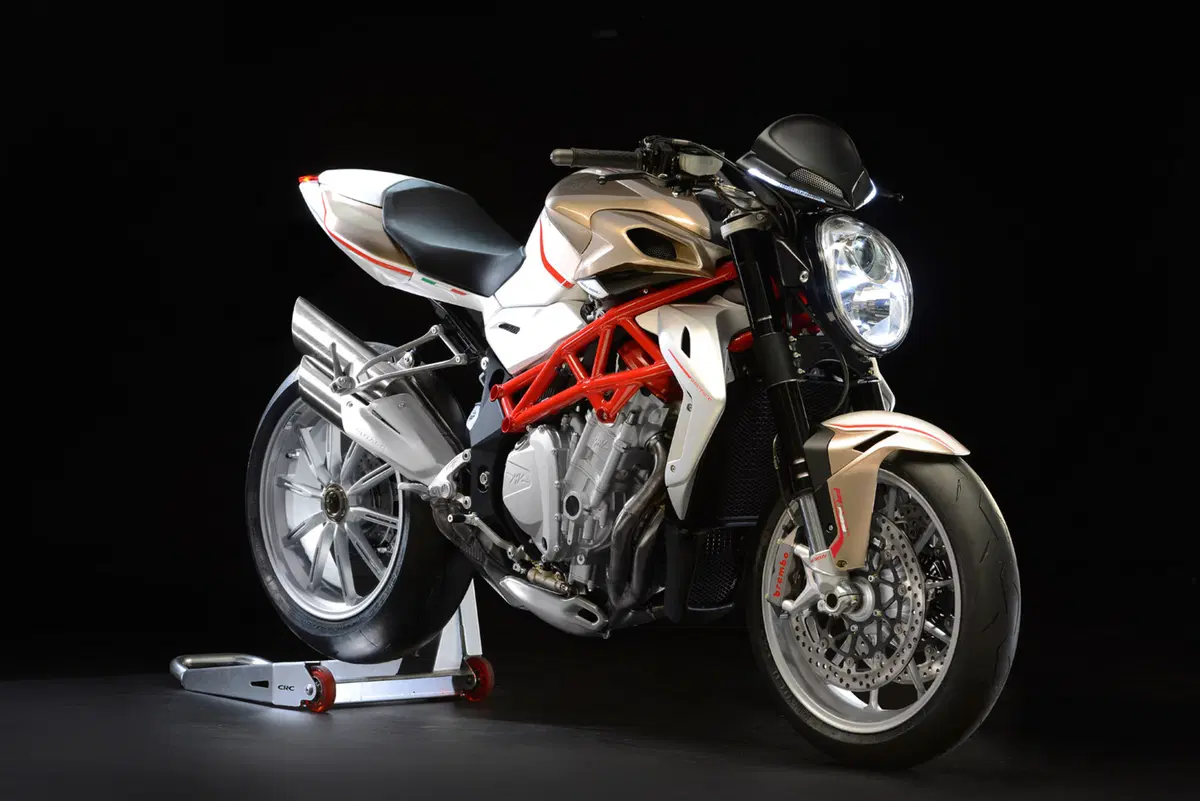 MV Agusta Brutale 1090 Brutale 1090 RR (2009 - 15) (9)