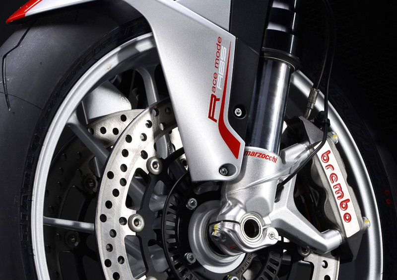 MV Agusta Brutale 1090 Brutale 1090 RR (2009 - 15) (12)