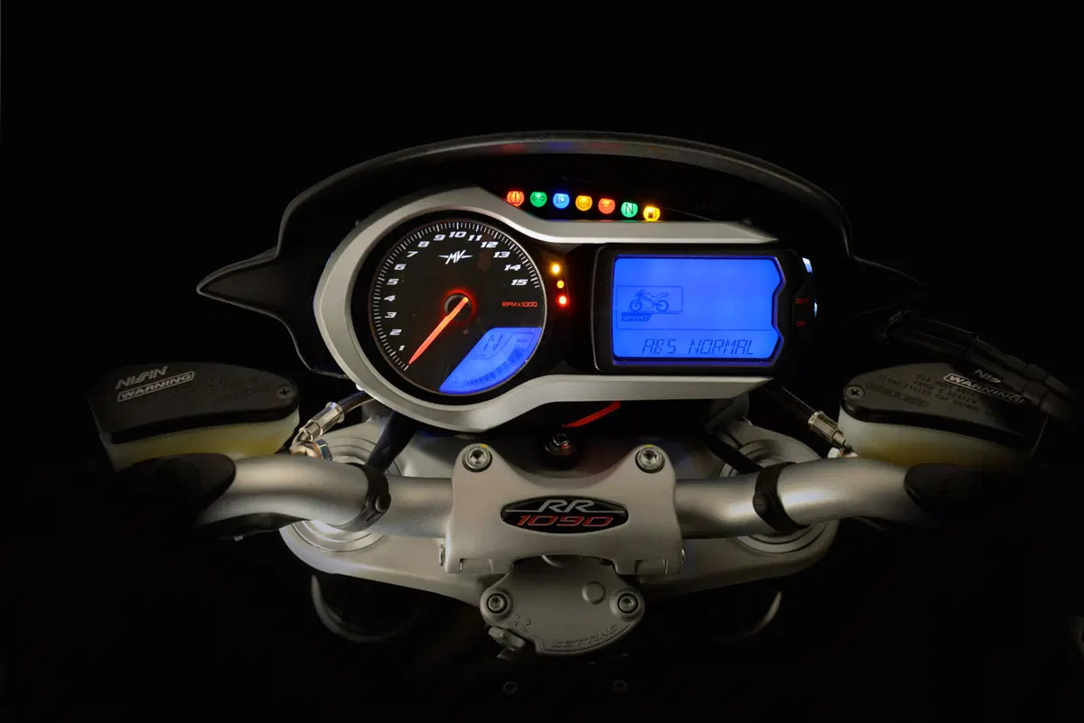 MV Agusta Brutale 1090 Brutale 1090 RR (2009 - 15) (14)