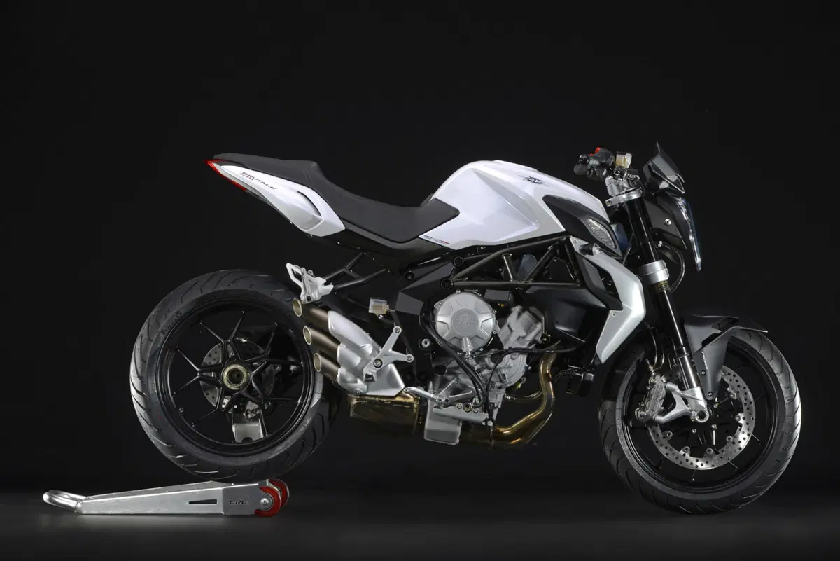 MV Agusta Brutale 675 Brutale 675 (2011 - 15) (10)