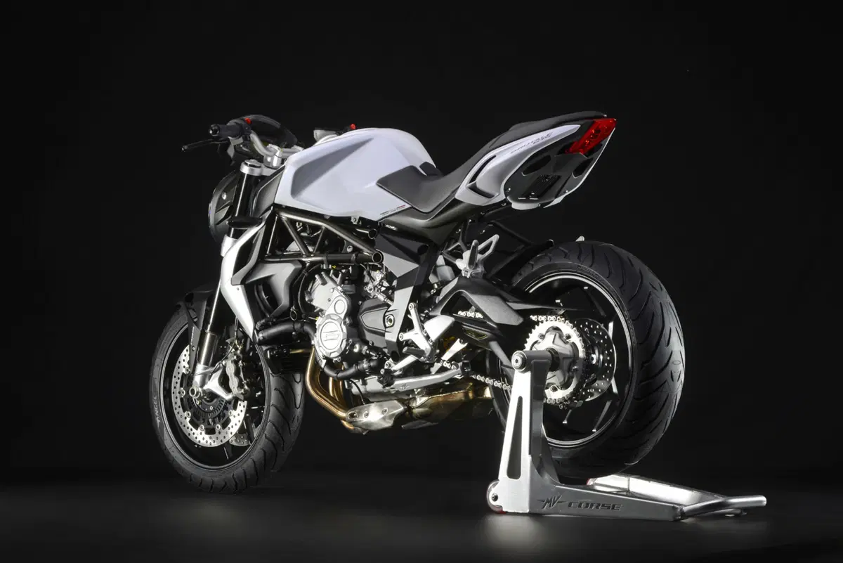 MV Agusta Brutale 675 Brutale 675 (2011 - 15) (11)