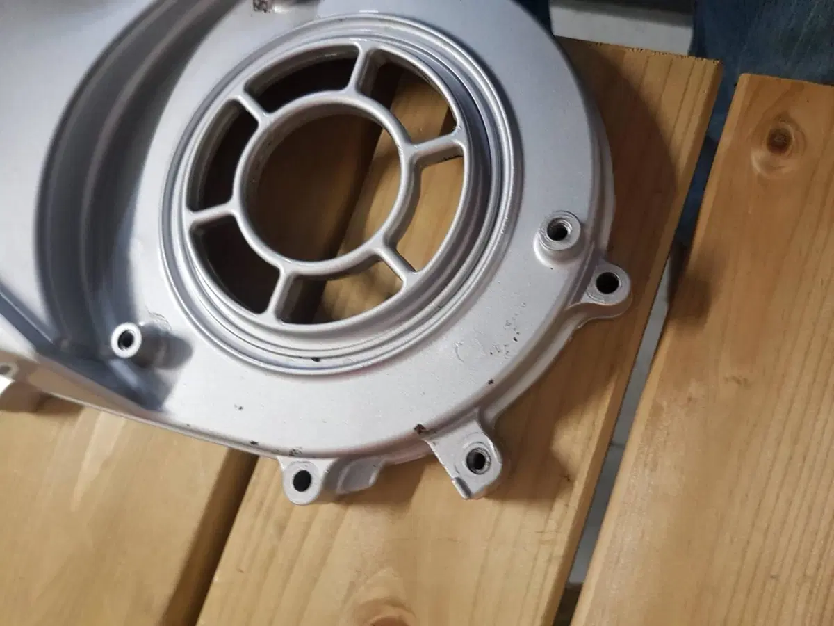 Carter USATO per Honda ADV 350 e FORZA 350 Codice (8)