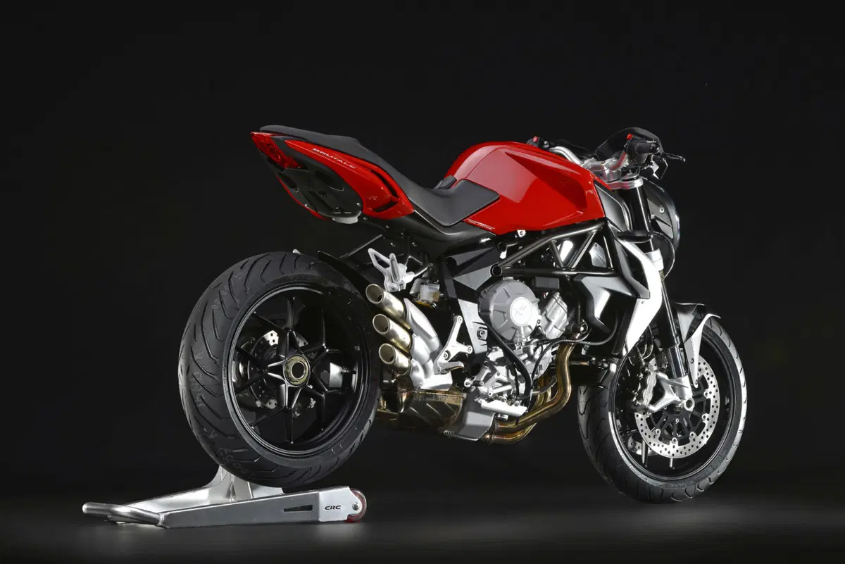 MV Agusta Brutale 675 Brutale 675 (2011 - 15) (16)