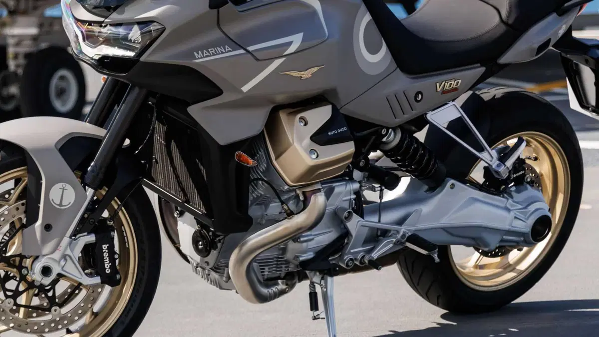 Moto Guzzi V100 Mandello V100 Mandello Aviazione Navale (2023 - 24) (7)