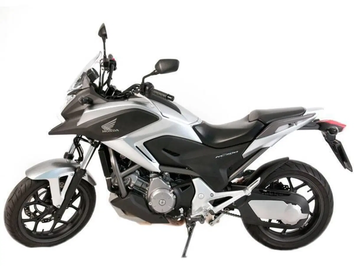ROSSOCROMO COPRICATENA HONDA NC INTEGRA 700\750 (3)