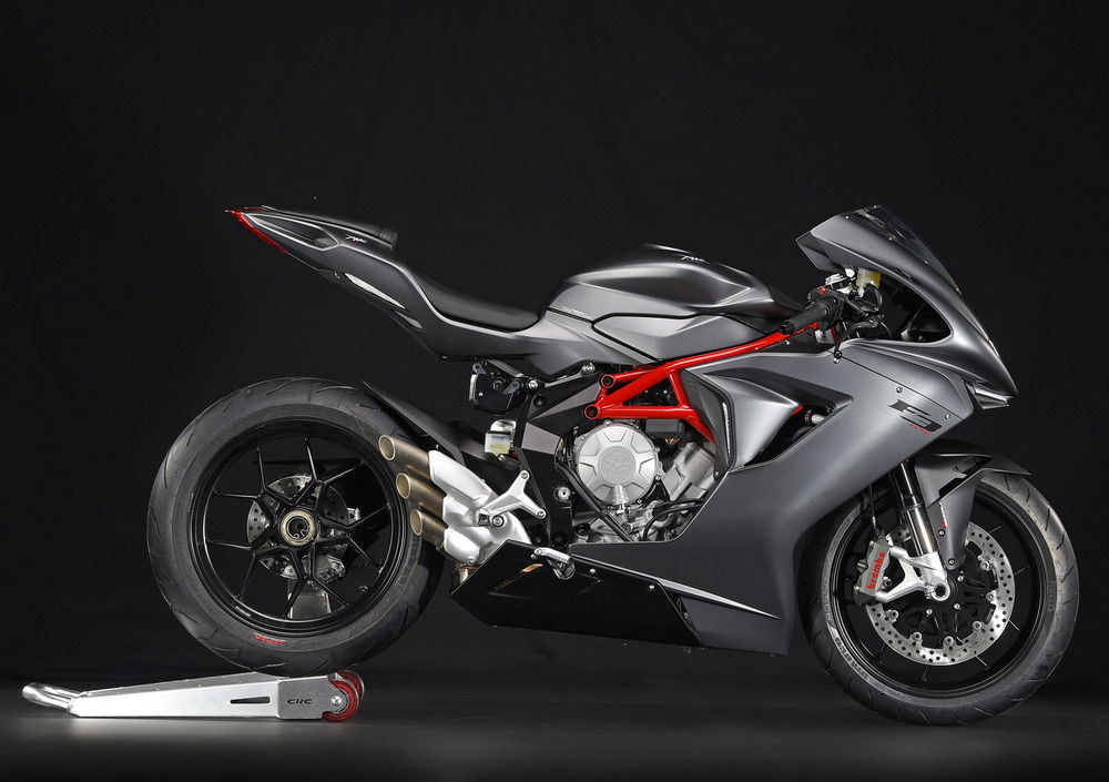 MV Agusta F3 675 (2011 - 15) (4)