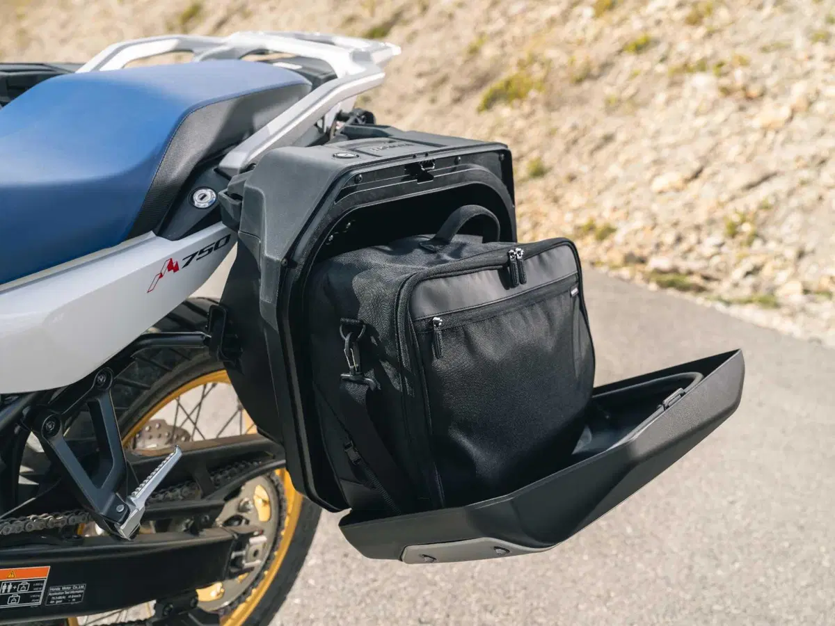 Eicma 2022, le novità: Honda XL750 Transalp. Un gran bel ritorno [GALLERY] (32)