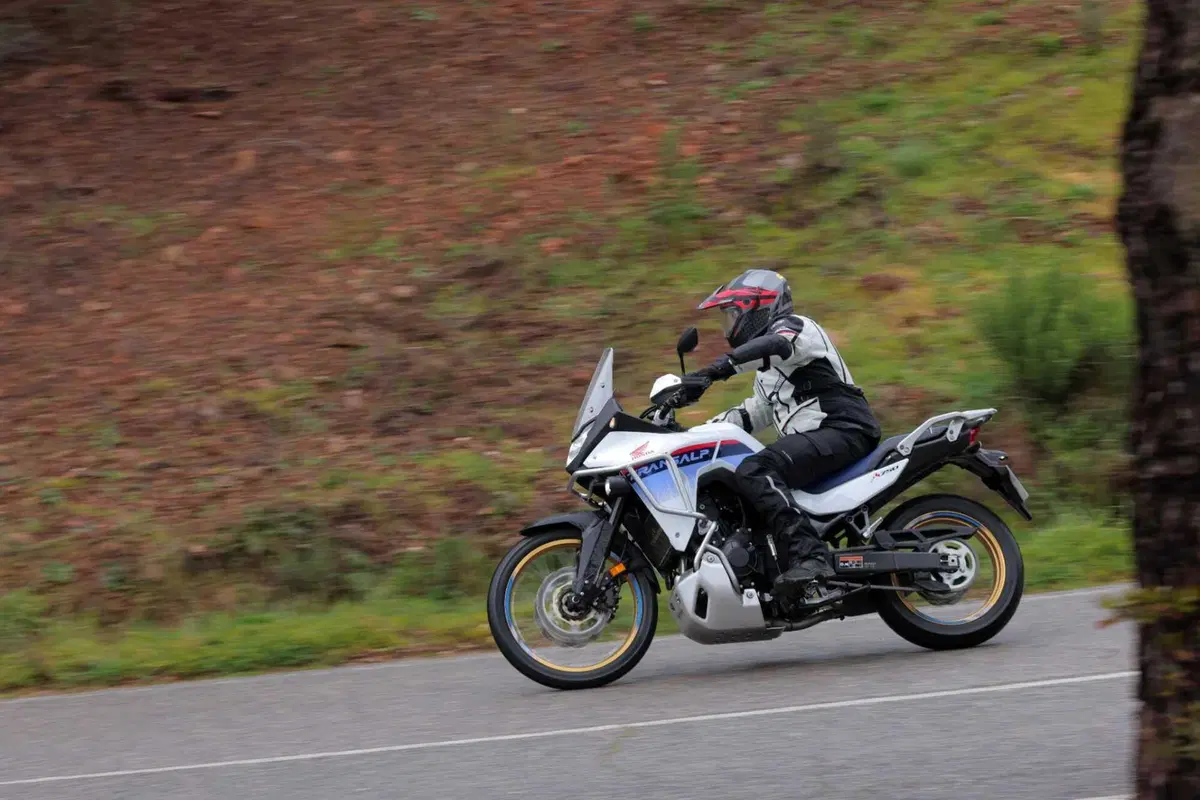 Nuova Honda XL750 Transalp, ecco il TEST! [VIDEO] (15)