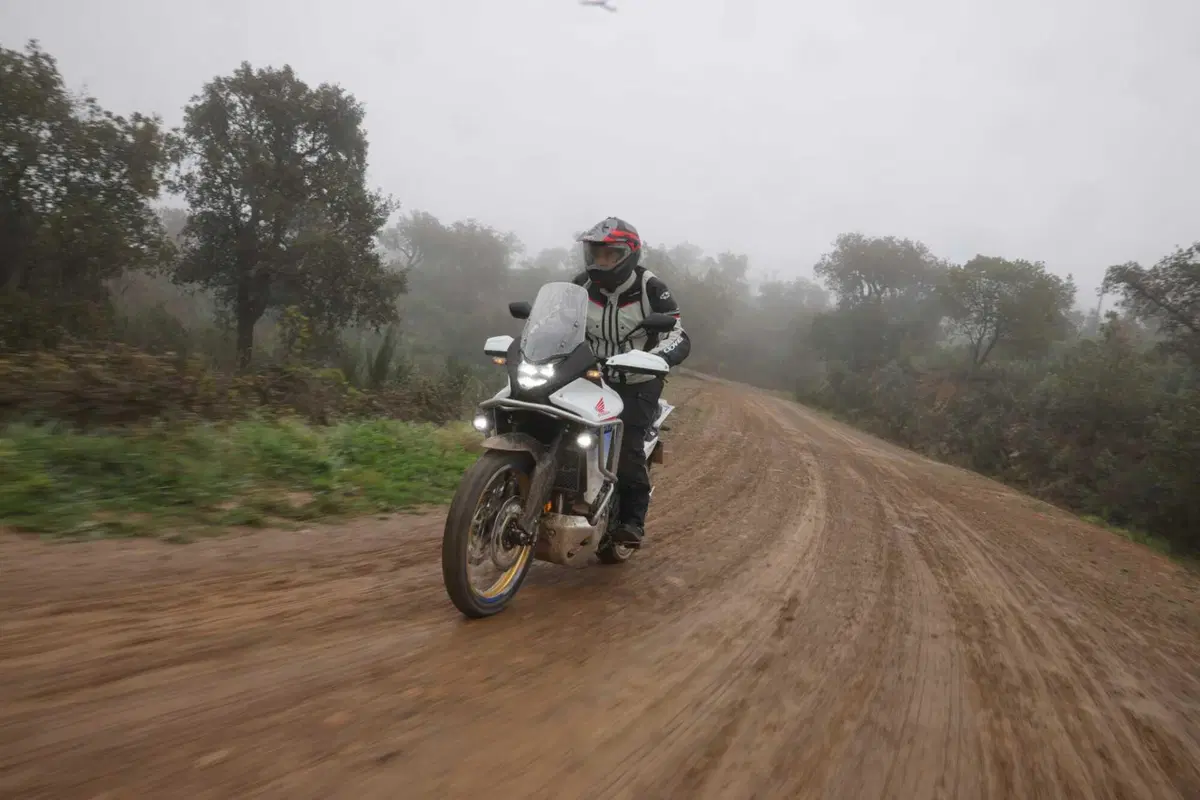 Nuova Honda XL750 Transalp, ecco il TEST! [VIDEO] (27)
