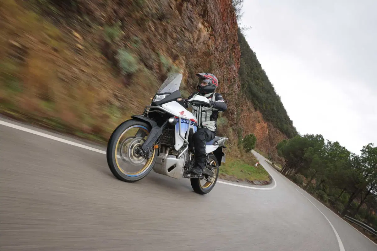 Nuova Honda XL750 Transalp, ecco il TEST! [VIDEO] (35)