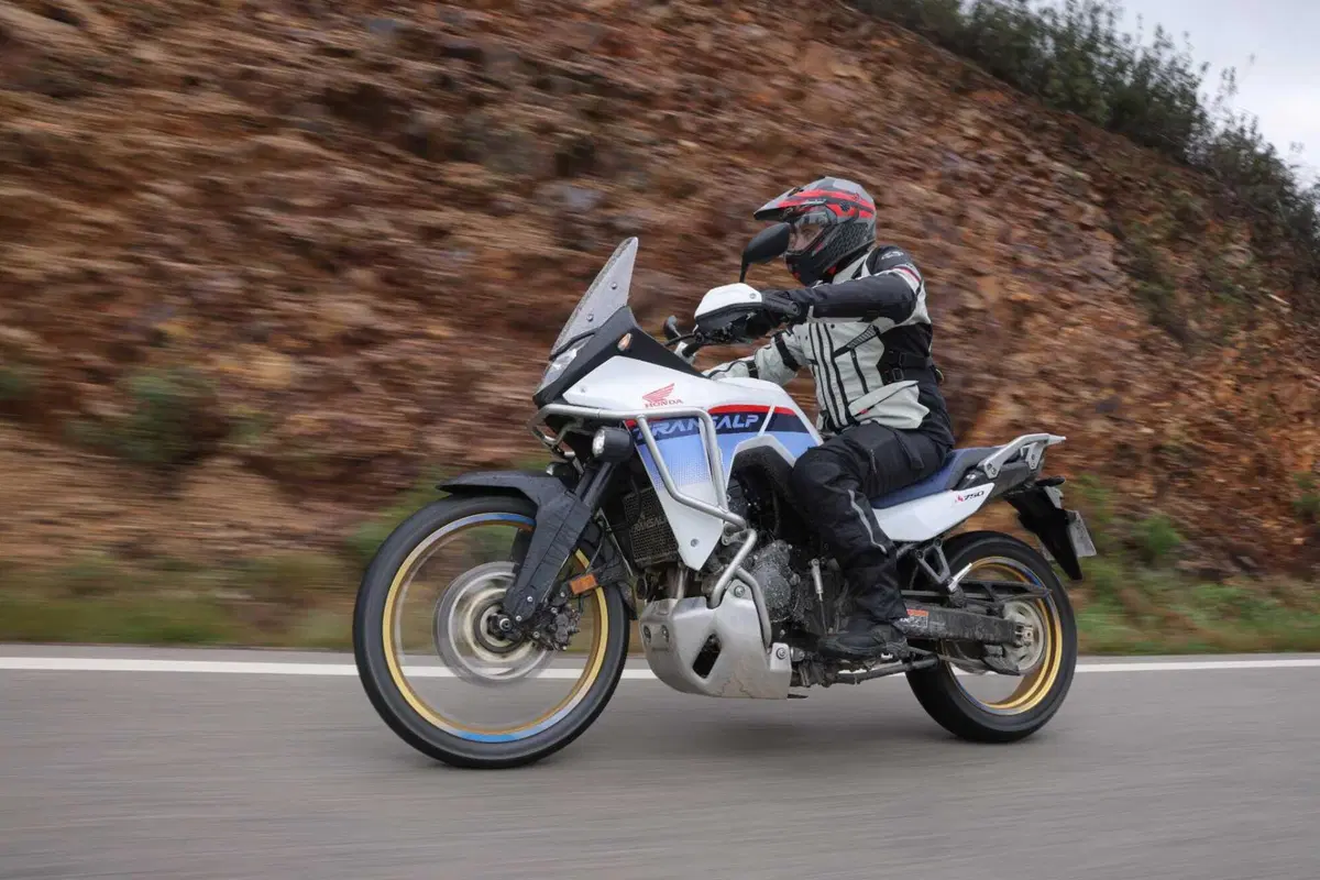 Nuova Honda XL750 Transalp, ecco il TEST! [VIDEO] (40)