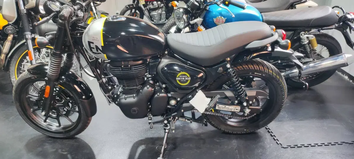 Royal Enfield HNTR 350 (2022 - 26)