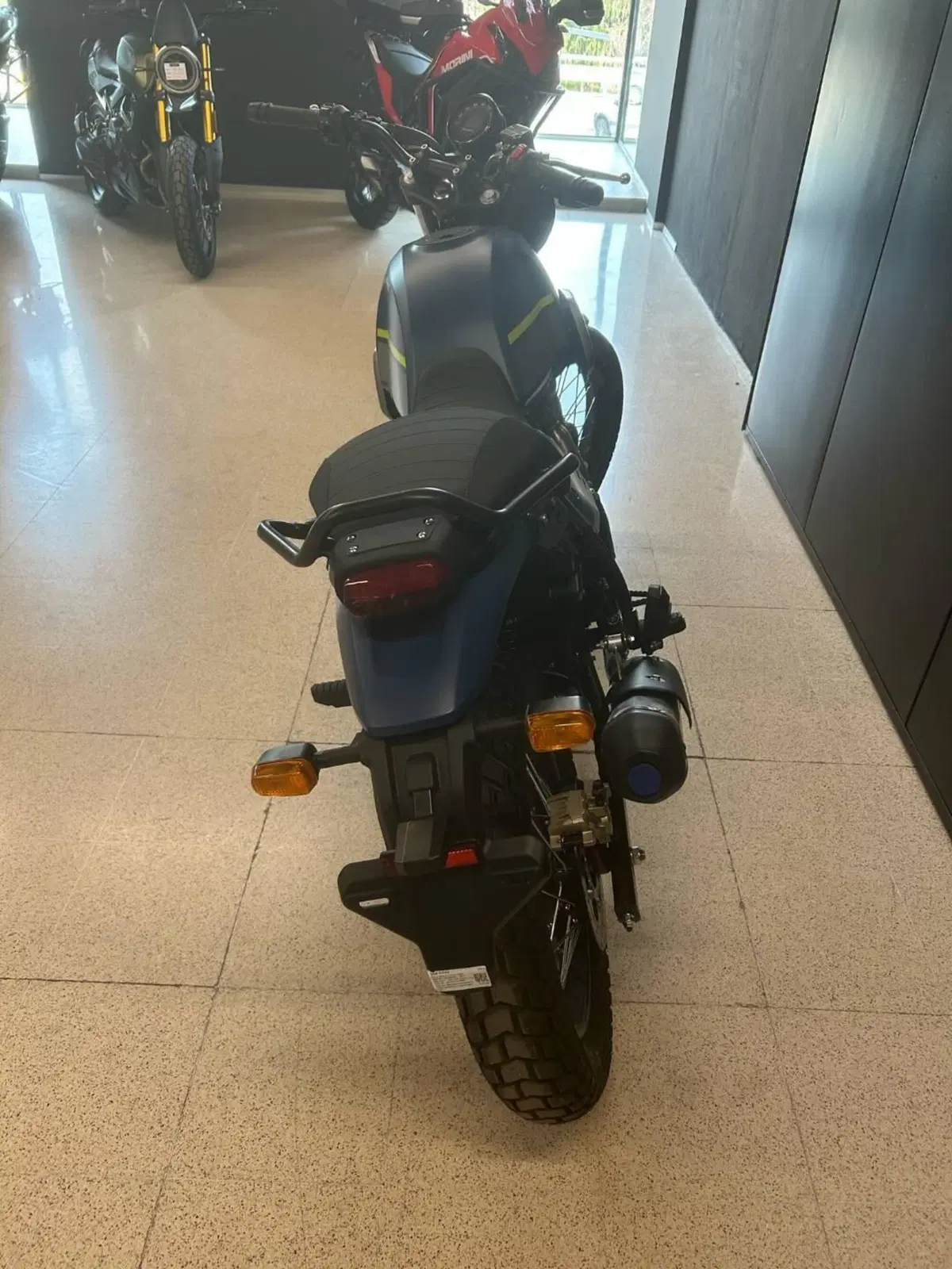 Royal Enfield Scram 411 (2022 - 24) (4)