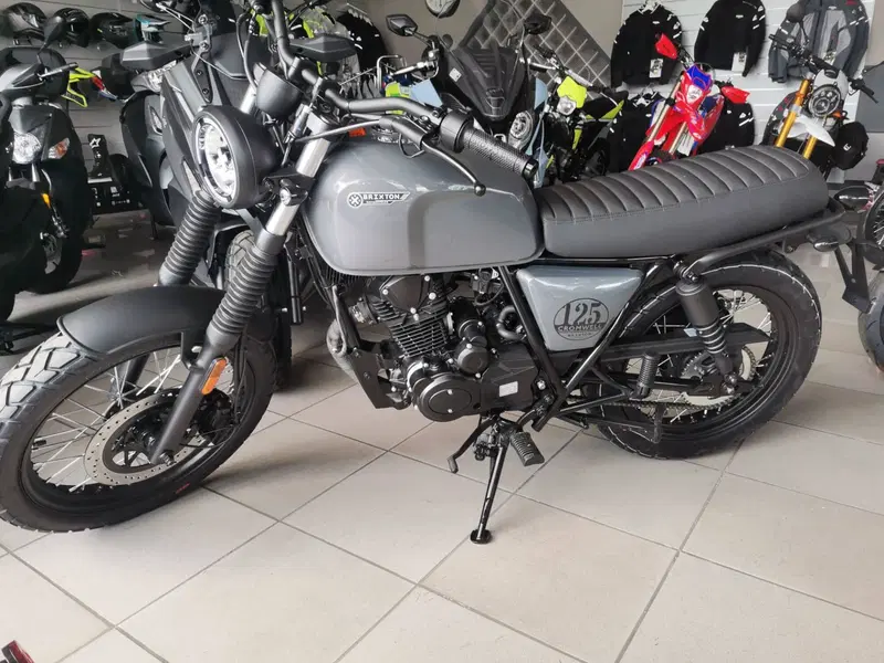 Brixton Motorcycles Cromwell 125 CBS (2021 - 26) (2)
