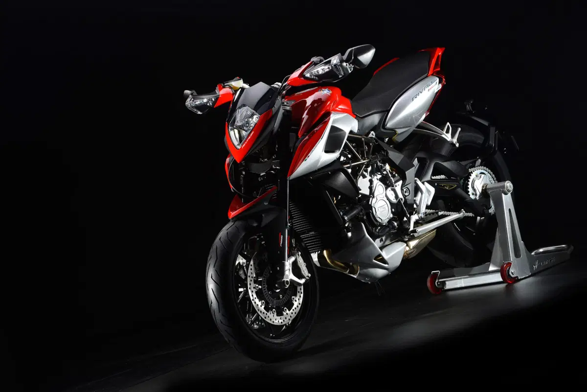 MV Agusta Rivale 800 Rivale 800 EAS (2013 - 15) (3)