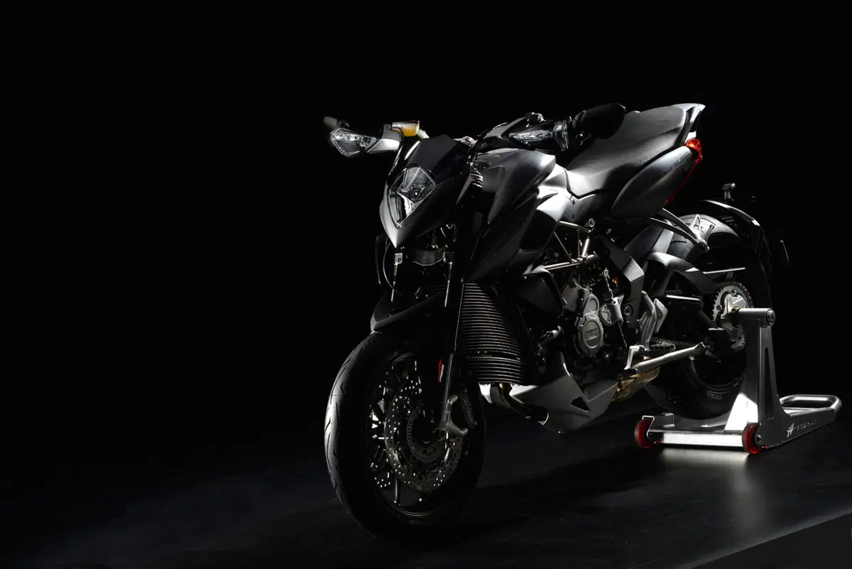MV Agusta Rivale 800 Rivale 800 EAS (2013 - 15) (17)