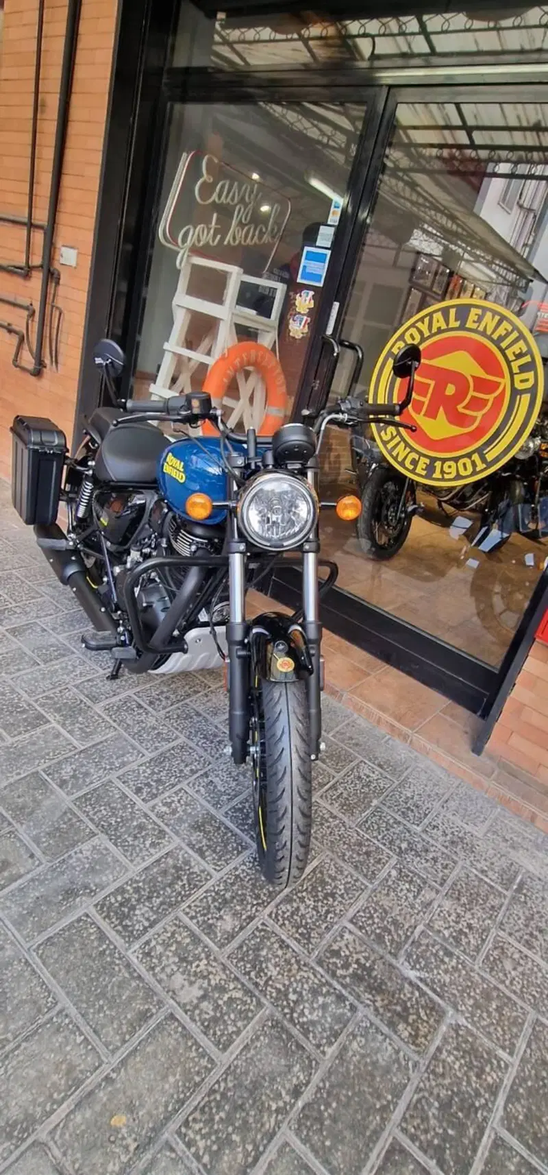 Royal Enfield Meteor 350 (2021 - 26) (3)