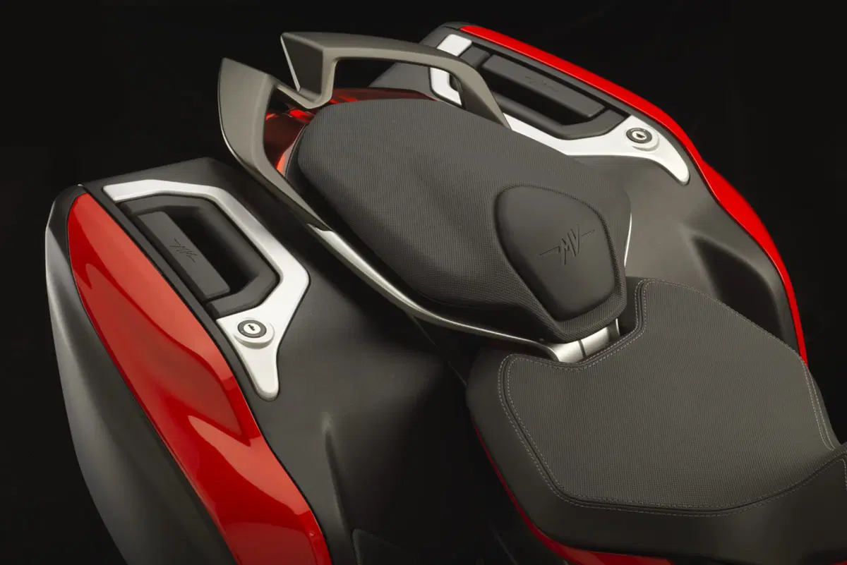 MV Agusta Turismo Veloce 800 Turismo Veloce 800 Lusso (2014 - 16) (4)
