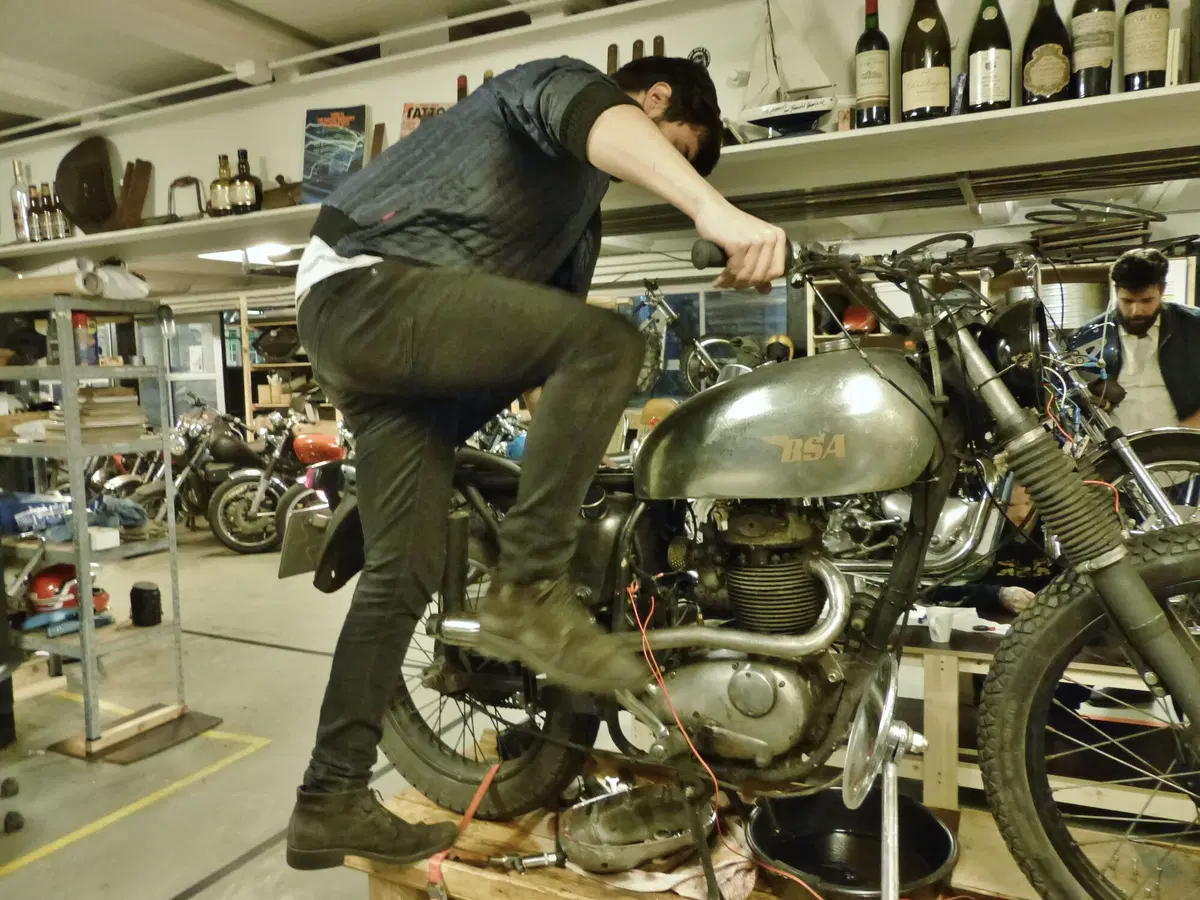 Dead Cat Motorcycles, Vichinghi in moto  (4)