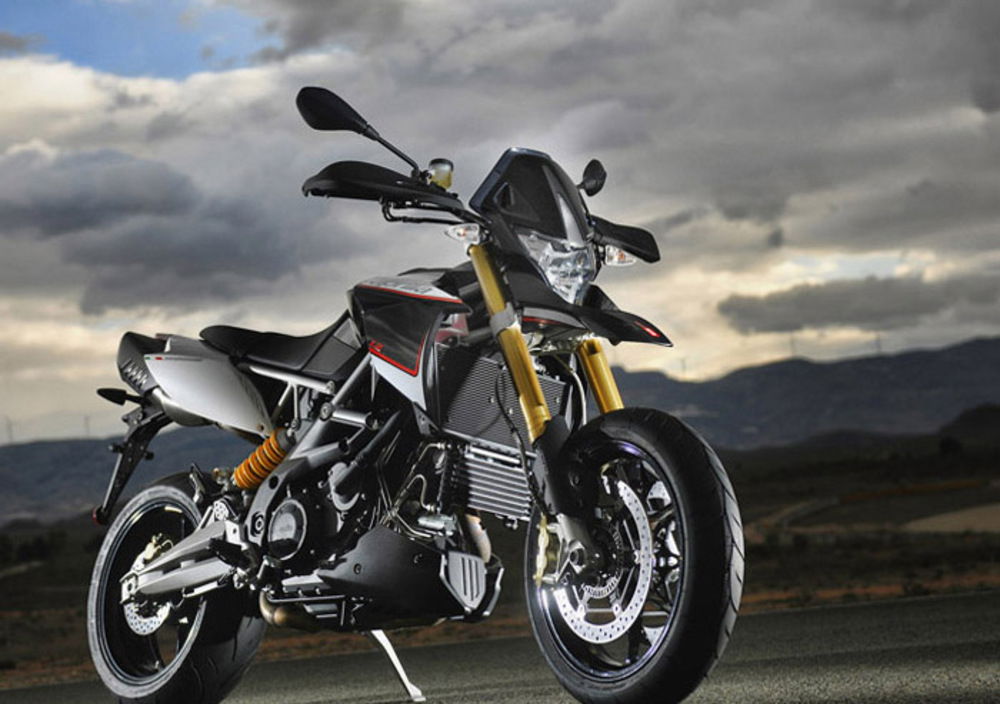 Aprilia Dorsoduro 1200 ABS (2012 - 15) (4)