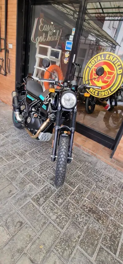 Royal Enfield Scram 411 (2022 - 24) nuova