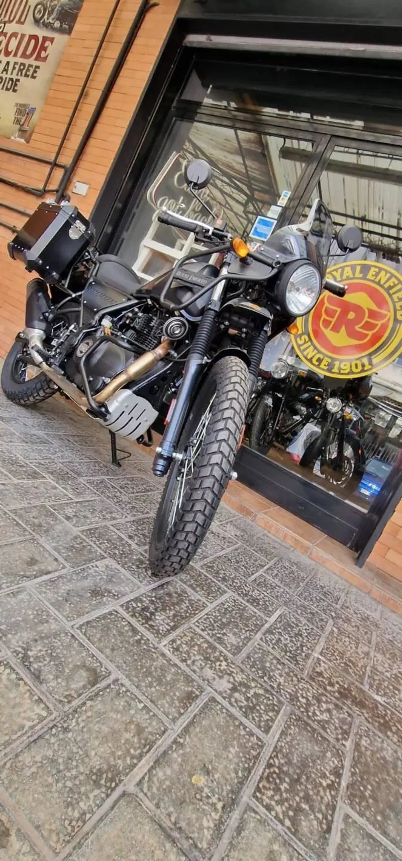Royal Enfield Himalayan 411 (2021 - 24) (3)