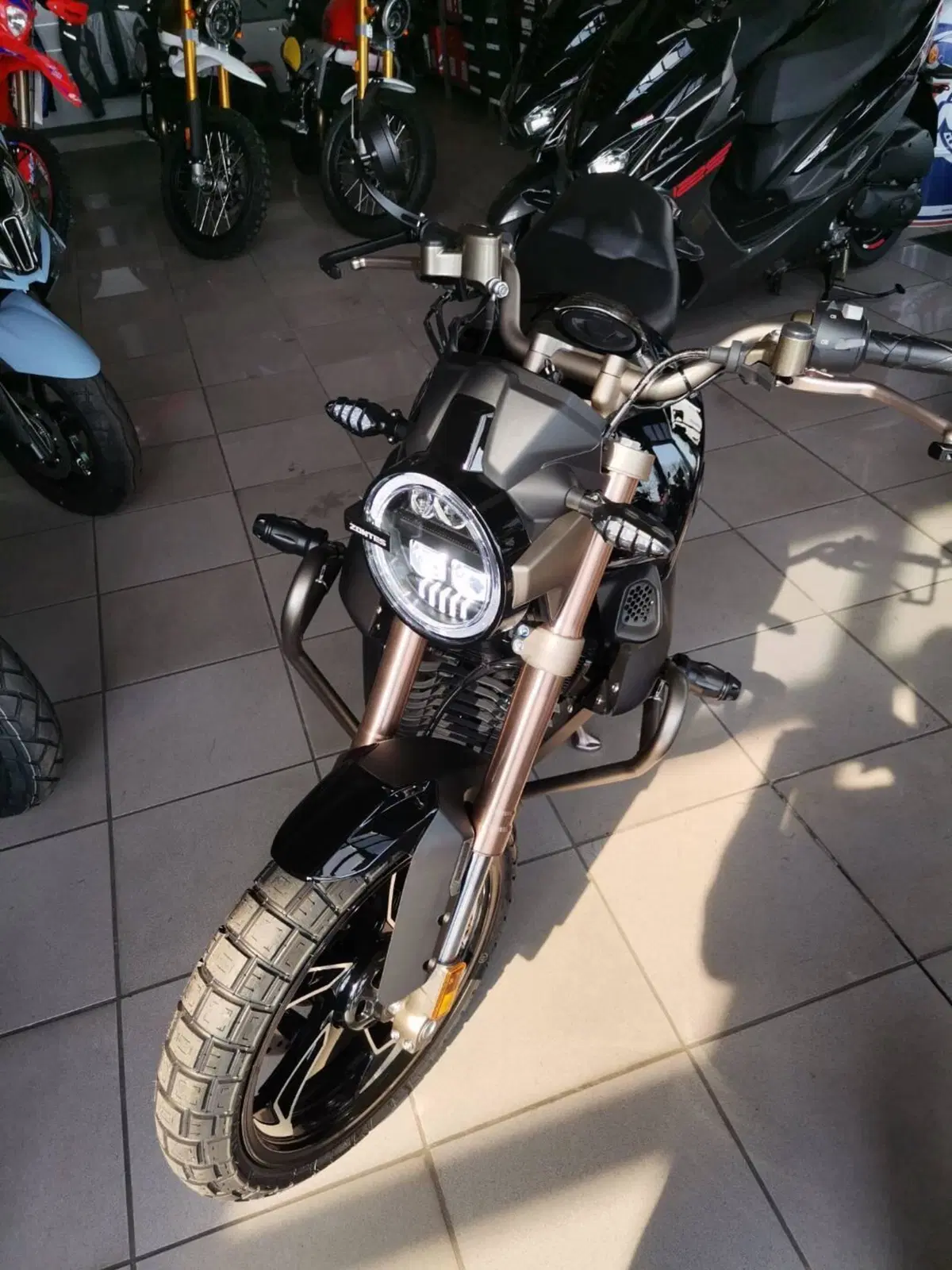 Zontes ZT125-G1 (2020 - 26) (4)