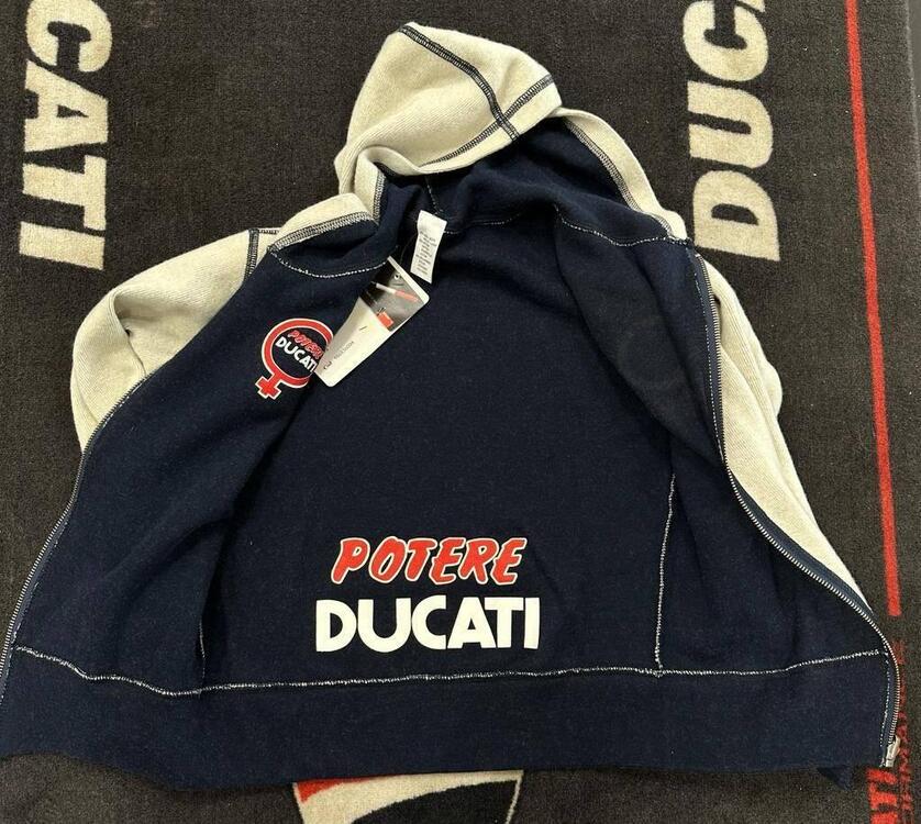 Felpa Potere Ducati M (2)