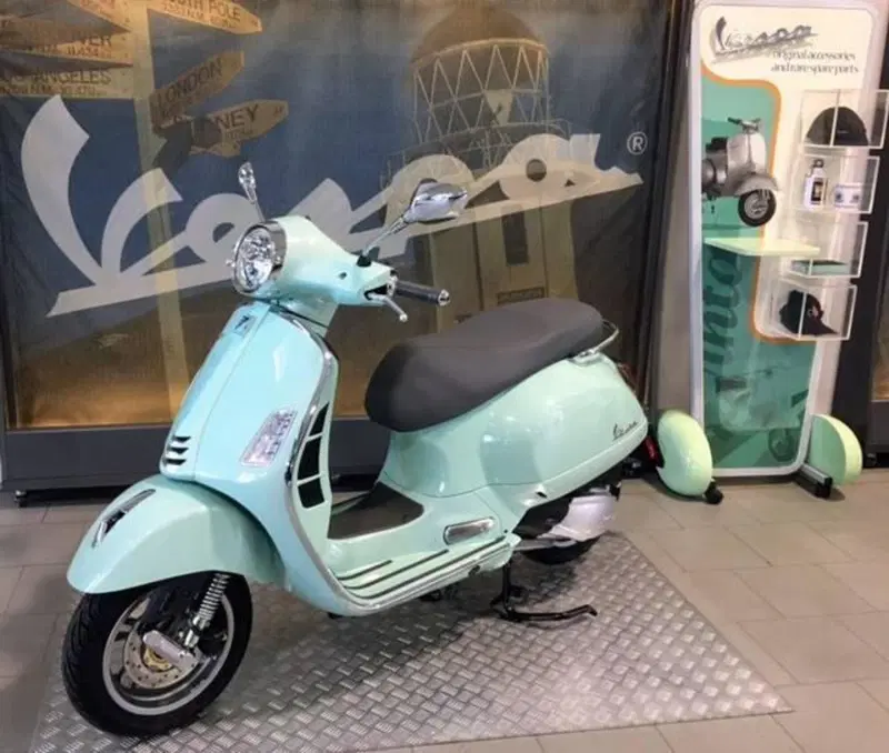 Vespa GTS 310 (2025 - 26) (2)