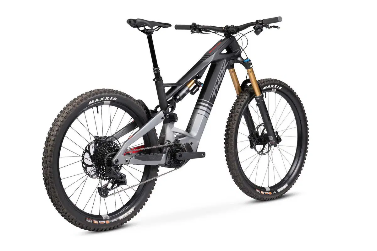 Thok Gram RC 2023: TEST esclusivo della enduro e-bike in carbonio! [VIDEO] (6)