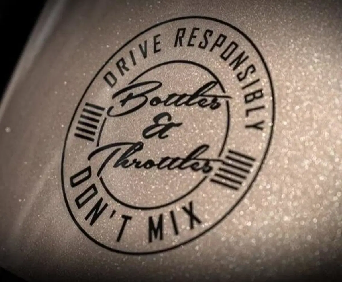 Indian: arriva la Limited Edition verniciata con il Jack Daniel's (8)